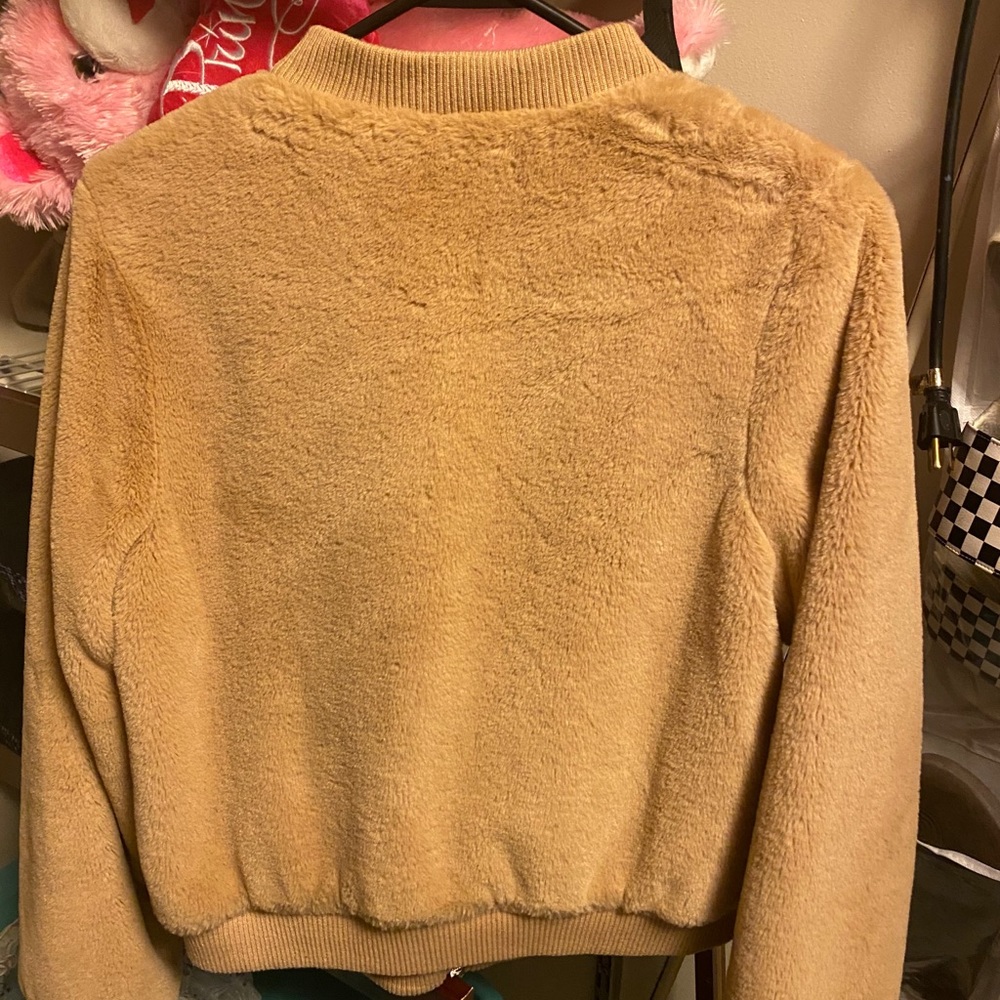 Fuzzy Jacket - Picture 2 of 3